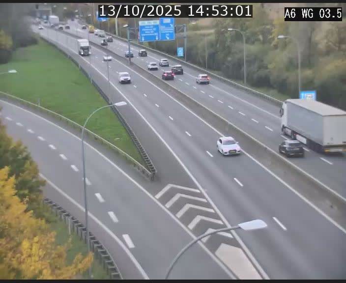 <h2>Traffic live webcam Luxembourg - Croix de Cessange - A6 - BK 3.5 - direction France/Allemagne</h2>