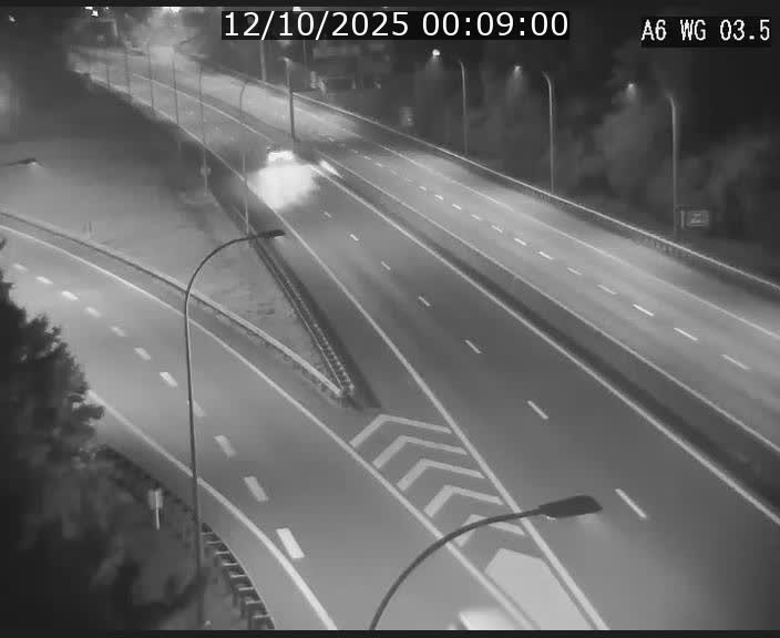 <h2>Traffic live webcam Luxembourg - Croix de Cessange - A6 - BK 3.5 - direction France/Allemagne</h2>