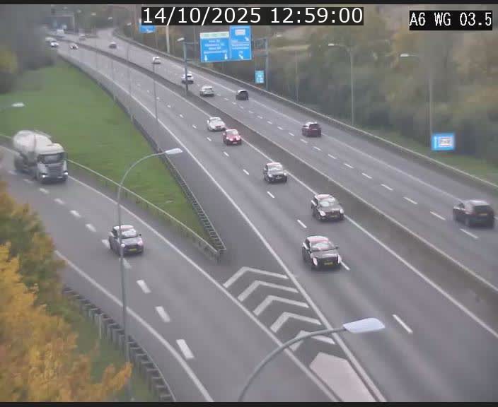 <h2>Traffic live webcam Luxembourg - Croix de Cessange - A6 - BK 3.5 - direction France/Allemagne</h2>