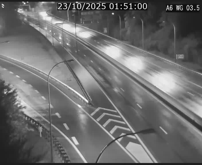 <h2>Traffic live webcam Luxembourg - Croix de Cessange - A6 - BK 3.5 - direction France/Allemagne</h2>