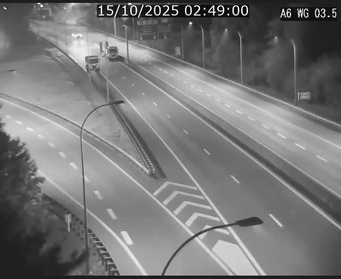 <h2>Traffic live webcam Luxembourg - Croix de Cessange - A6 - BK 3.5 - direction France/Allemagne</h2>