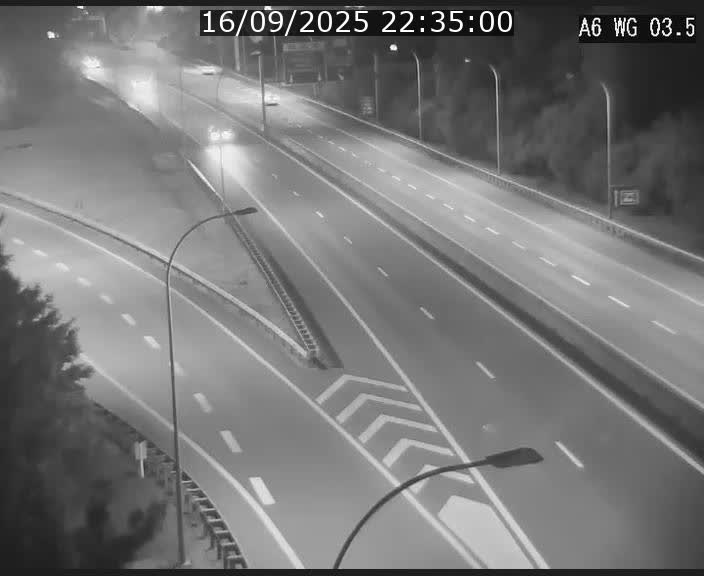 <h2>Traffic live webcam Luxembourg - Croix de Cessange - A6 - BK 3.5 - direction France/Allemagne</h2>