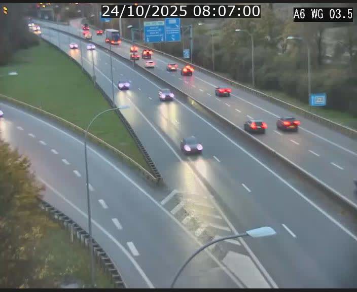 <h2>Traffic live webcam Luxembourg - Croix de Cessange - A6 - BK 3.5 - direction France/Allemagne</h2>