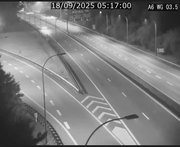 <h2>Traffic live webcam Luxembourg - Croix de Cessange - A6 - BK 3.5 - direction France/Allemagne</h2>