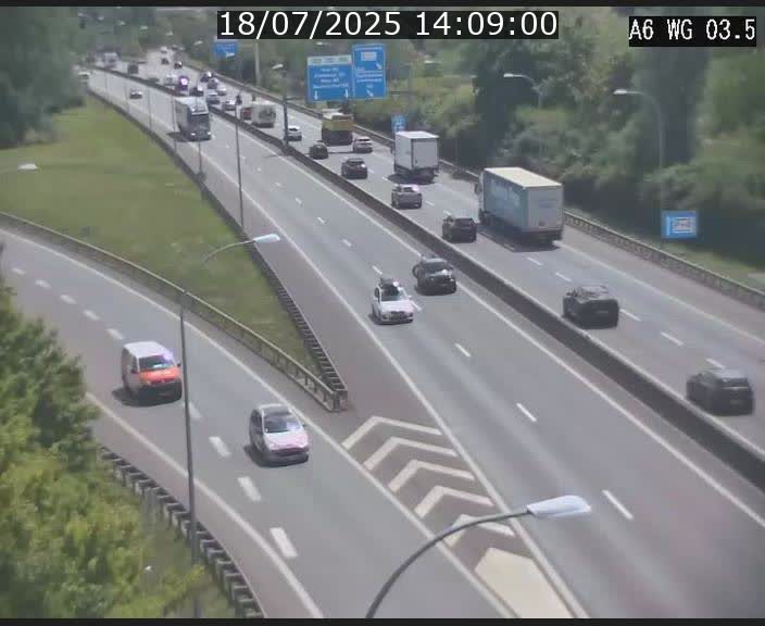 Traffic live webcam Luxembourg - Croix de Cessange - A6 - BK 3.5 - direction France/Allemagne