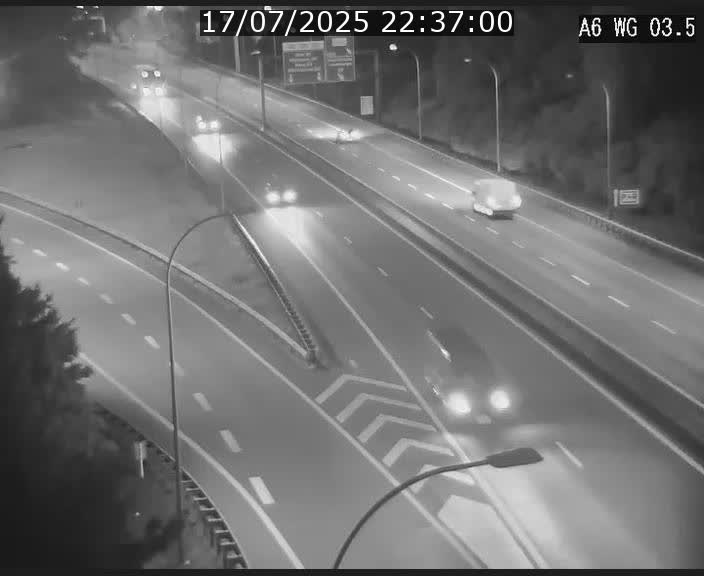Traffic live webcam Luxembourg - Croix de Cessange - A6 - BK 3.5 - direction France/Allemagne