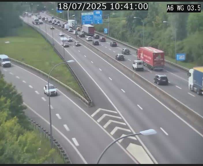 Traffic live webcam Luxembourg - Croix de Cessange - A6 - BK 3.5 - direction France/Allemagne