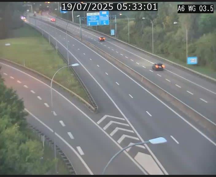 Traffic live webcam Luxembourg - Croix de Cessange - A6 - BK 3.5 - direction France/Allemagne