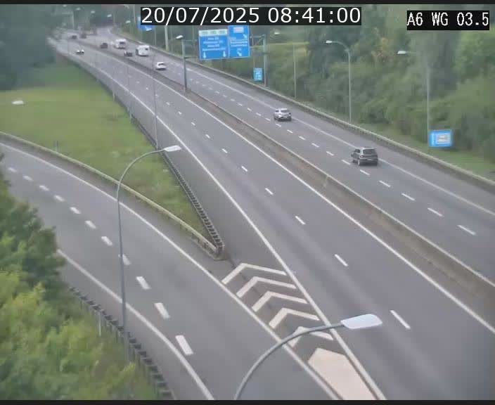 Traffic live webcam Luxembourg - Croix de Cessange - A6 - BK 3.5 - direction France/Allemagne