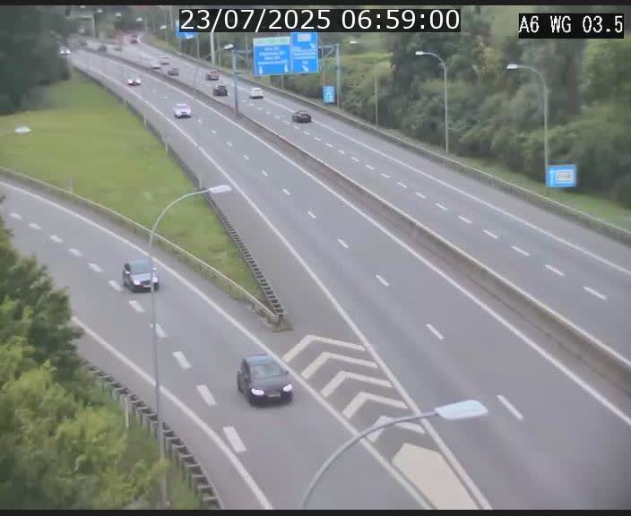 Traffic live webcam Luxembourg - Croix de Cessange - A6 - BK 3.5 - direction France/Allemagne