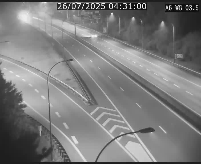 Traffic live webcam Luxembourg - Croix de Cessange - A6 - BK 3.5 - direction France/Allemagne