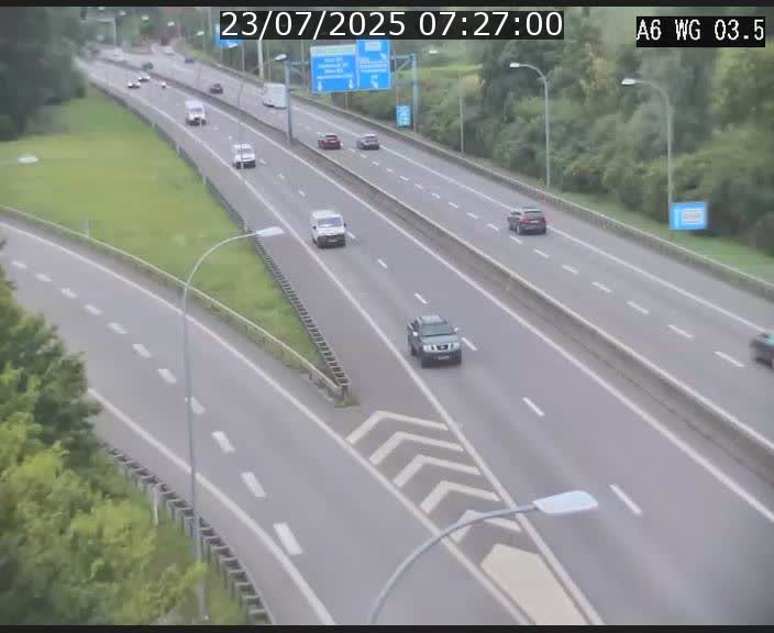 Traffic live webcam Luxembourg - Croix de Cessange - A6 - BK 3.5 - direction France/Allemagne