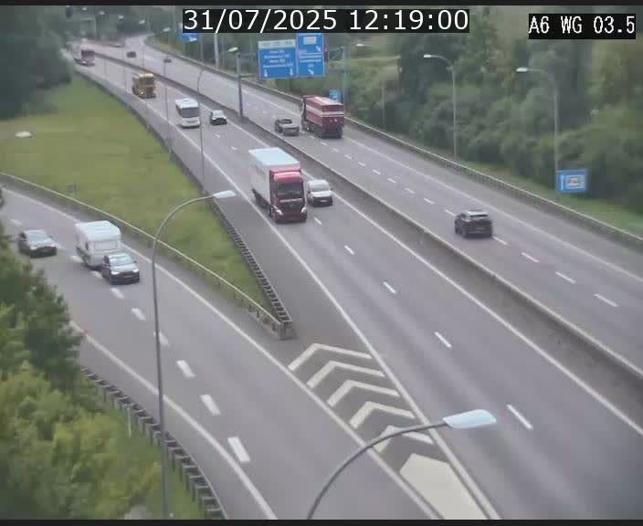 Traffic live webcam Luxembourg - Croix de Cessange - A6 - BK 3.5 - direction France/Allemagne