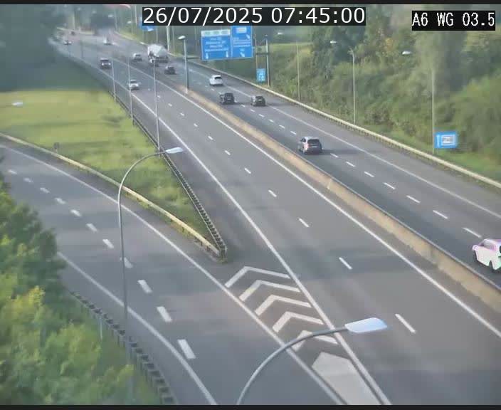 Traffic live webcam Luxembourg - Croix de Cessange - A6 - BK 3.5 - direction France/Allemagne