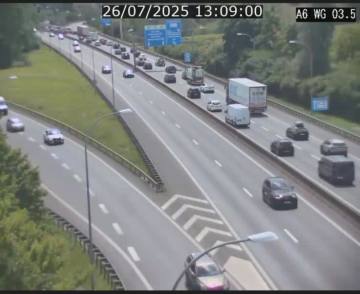 Traffic live webcam Luxembourg - Croix de Cessange - A6 - BK 3.5 - direction France/Allemagne