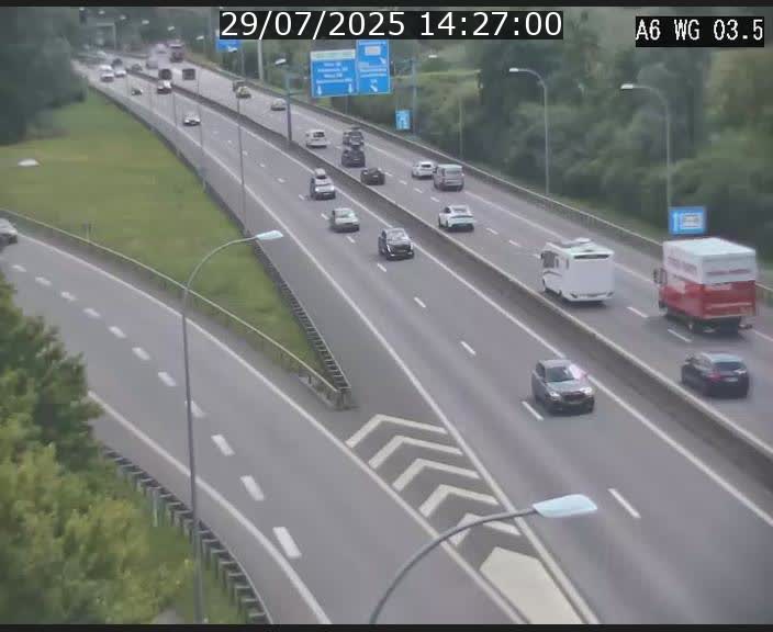Traffic live webcam Luxembourg - Croix de Cessange - A6 - BK 3.5 - direction France/Allemagne