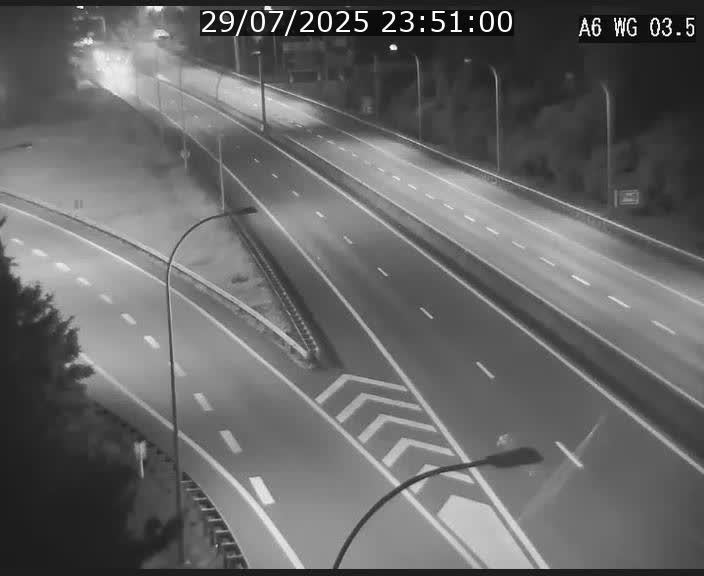 Traffic live webcam Luxembourg - Croix de Cessange - A6 - BK 3.5 - direction France/Allemagne