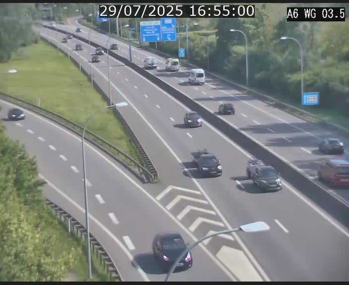 Traffic live webcam Luxembourg - Croix de Cessange - A6 - BK 3.5 - direction France/Allemagne