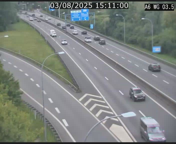 Traffic live webcam Luxembourg - Croix de Cessange - A6 - BK 3.5 - direction France/Allemagne