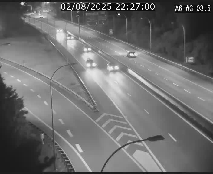 Traffic live webcam Luxembourg - Croix de Cessange - A6 - BK 3.5 - direction France/Allemagne