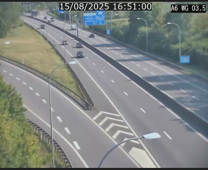 Traffic live webcam Luxembourg - Croix de Cessange - A6 - BK 3.5 - direction France/Allemagne