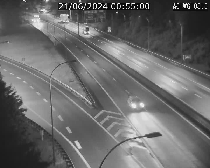 <h2>Traffic live webcam Luxembourg - Croix de Cessange - A6 - BK 3.5 - direction France/Allemagne</h2>