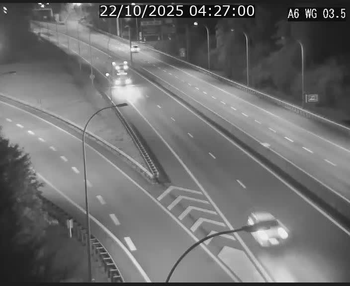 <h2>Traffic live webcam Luxembourg - Croix de Cessange - A6 - BK 3.5 - direction France/Allemagne</h2>