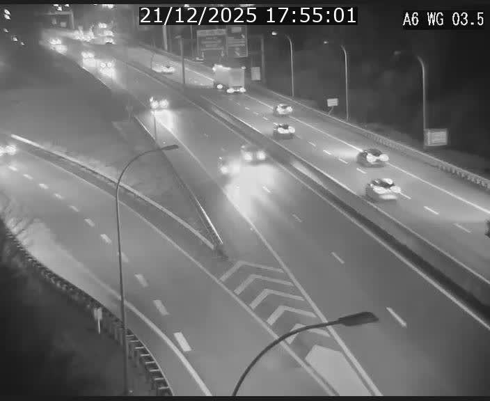 <h2>Traffic live webcam Luxembourg - Croix de Cessange - A6 - BK 3.5 - direction France/Allemagne</h2>