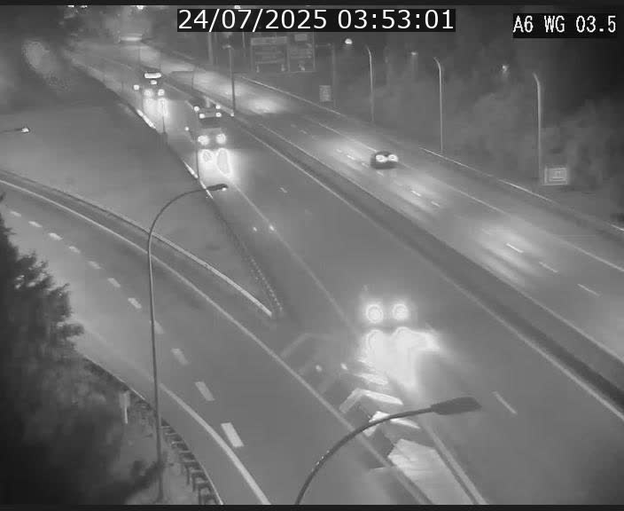 <h2>Traffic live webcam Luxembourg - Croix de Cessange - A6 - BK 3.5 - direction France/Allemagne</h2>