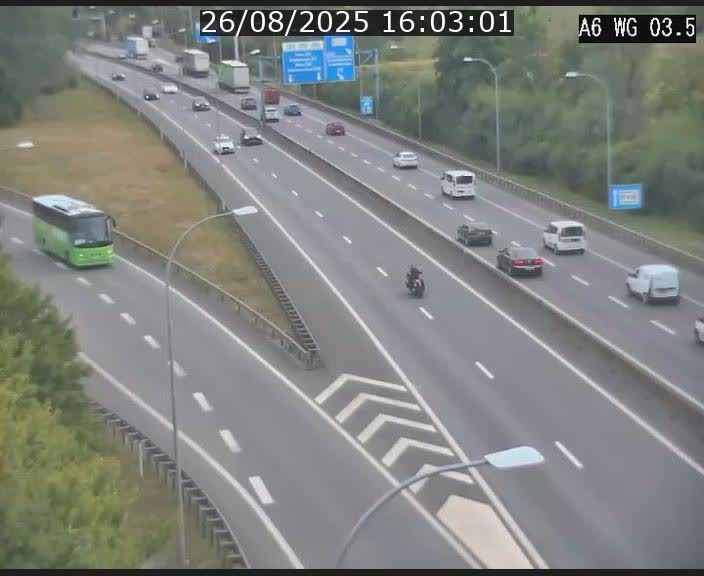 <h2>Traffic live webcam Luxembourg - Croix de Cessange - A6 - BK 3.5 - direction France/Allemagne</h2>