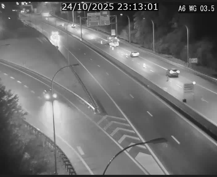 <h2>Traffic live webcam Luxembourg - Croix de Cessange - A6 - BK 3.5 - direction France/Allemagne</h2>