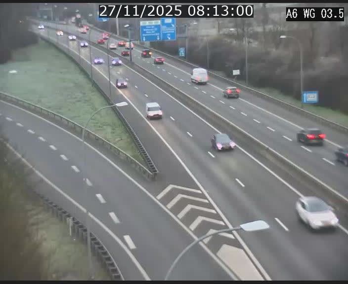<h2>Traffic live webcam Luxembourg - Croix de Cessange - A6 - BK 3.5 - direction France/Allemagne</h2>