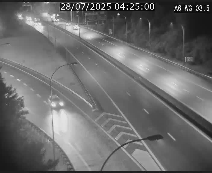 <h2>Traffic live webcam Luxembourg - Croix de Cessange - A6 - BK 3.5 - direction France/Allemagne</h2>