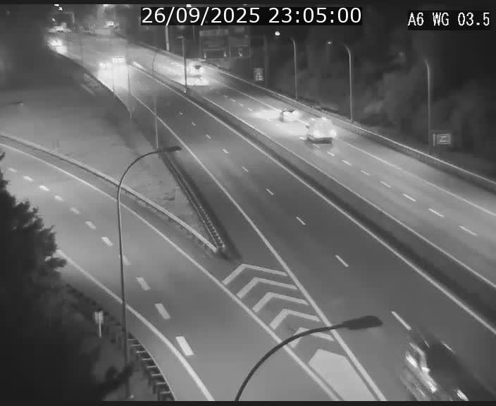 <h2>Traffic live webcam Luxembourg - Croix de Cessange - A6 - BK 3.5 - direction France/Allemagne</h2>
