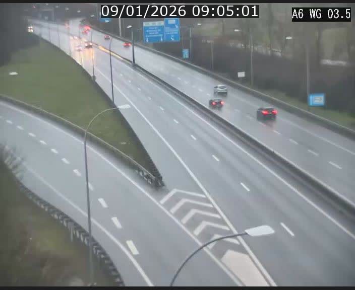 Traffic live webcam Luxembourg - Croix de Cessange - A6 - BK 3.5 - direction France/Allemagne
