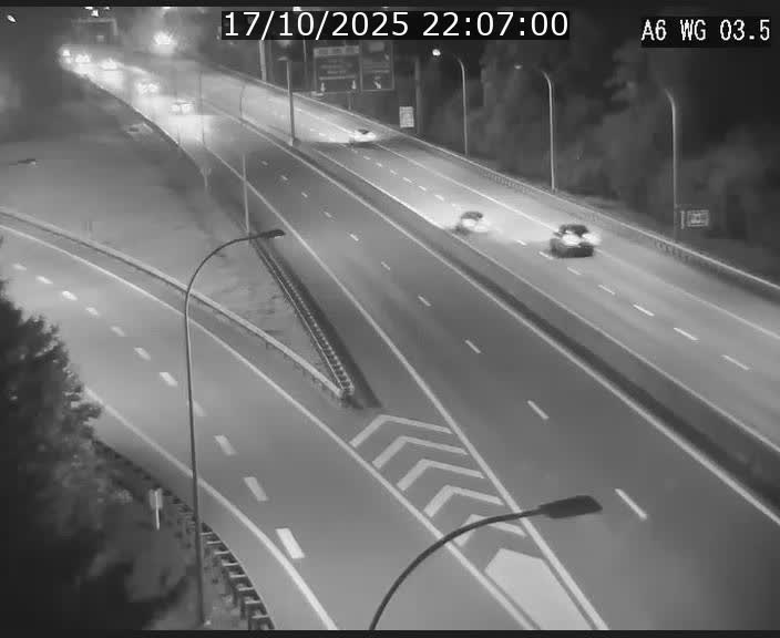 <h2>Traffic live webcam Luxembourg - Croix de Cessange - A6 - BK 3.5 - direction France/Allemagne</h2>
