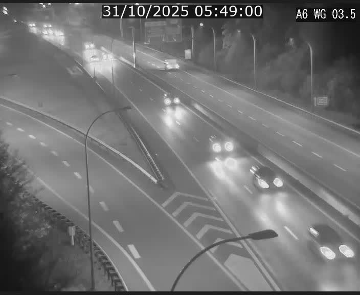 <h2>Traffic live webcam Luxembourg - Croix de Cessange - A6 - BK 3.5 - direction France/Allemagne</h2>