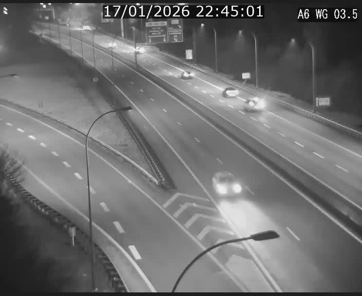 <h2>Traffic live webcam Luxembourg - Croix de Cessange - A6 - BK 3.5 - direction France/Allemagne</h2>