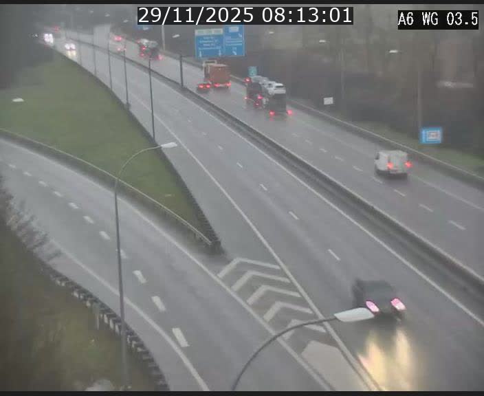 <h2>Traffic live webcam Luxembourg - Croix de Cessange - A6 - BK 3.5 - direction France/Allemagne</h2>