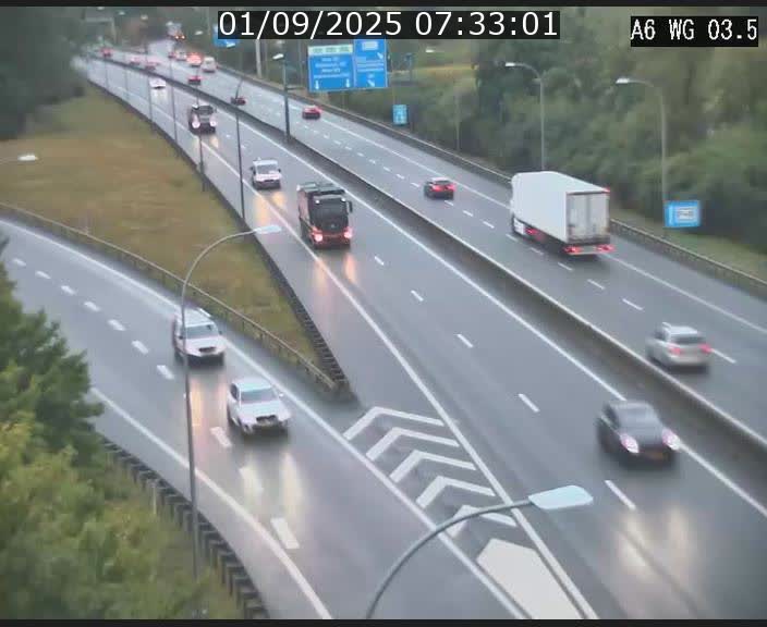 <h2>Traffic live webcam Luxembourg - Croix de Cessange - A6 - BK 3.5 - direction France/Allemagne</h2>