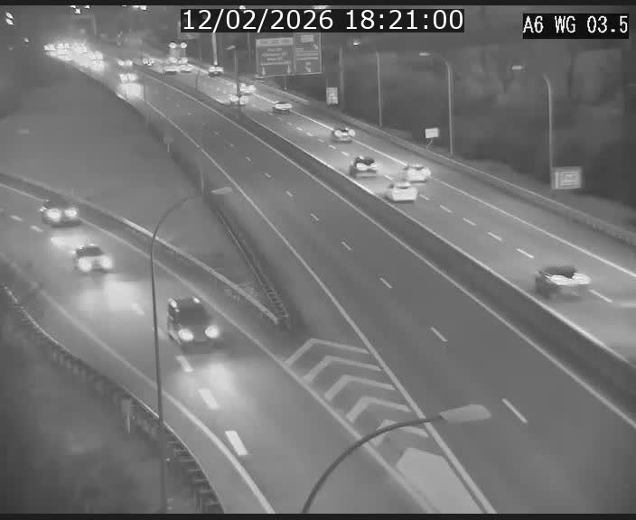 <h2>Traffic live webcam Luxembourg - Croix de Cessange - A6 - BK 3.5 - direction France/Allemagne</h2>