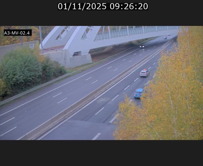<h2>Webcam autoroute de la France (A3) au Luxembourg à Fentange, à proximité de la Croix de Gasperich. Vue orientée vers la Cloche d'Or</h2>