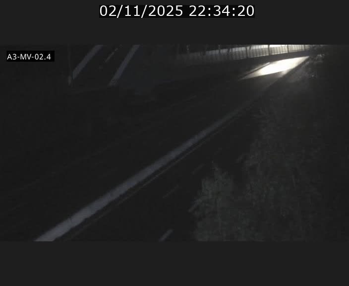 <h2>Webcam autoroute de la France (A3) au Luxembourg à Fentange, à proximité de la Croix de Gasperich. Vue orientée vers la Cloche d'Or</h2>