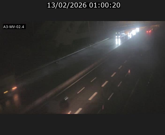 <h2>Webcam autoroute de la France (A3) au Luxembourg à Fentange, à proximité de la Croix de Gasperich. Vue orientée vers la Cloche d'Or</h2>