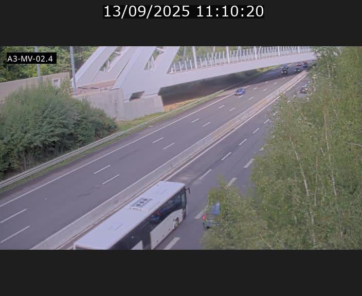 <h2>Webcam autoroute de la France (A3) au Luxembourg à Fentange, à proximité de la Croix de Gasperich. Vue orientée vers la Cloche d'Or</h2>