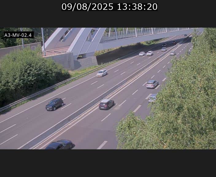 <h2>Webcam autoroute de la France (A3) au Luxembourg à Fentange, à proximité de la Croix de Gasperich. Vue orientée vers la Cloche d'Or</h2>