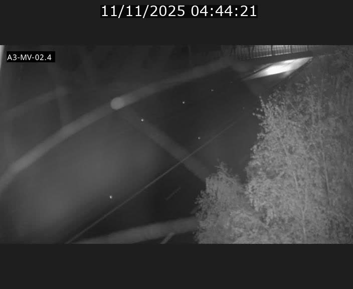 <h2>Webcam autoroute de la France (A3) au Luxembourg à Fentange, à proximité de la Croix de Gasperich. Vue orientée vers la Cloche d'Or</h2>