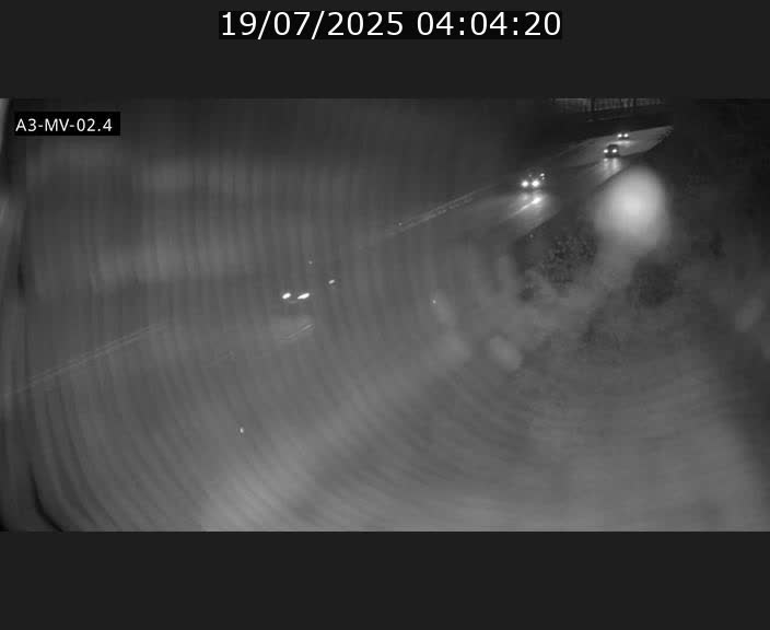 <h2>Webcam autoroute de la France (A3) au Luxembourg à Fentange, à proximité de la Croix de Gasperich. Vue orientée vers la Cloche d'Or</h2>