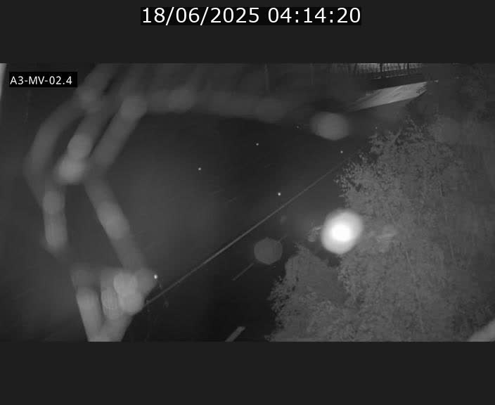 Webcam autoroute de la France (A3) au Luxembourg à Fentange, à proximité de la Croix de Gasperich. Vue orientée vers la Cloche d'Or