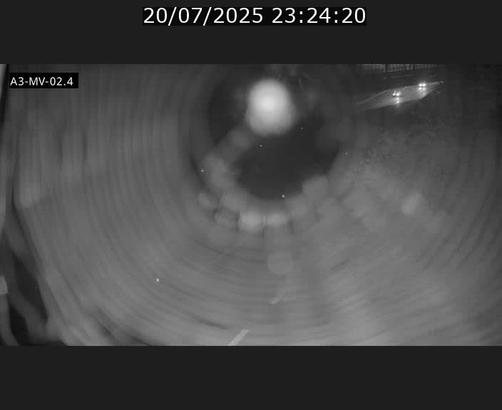 <h2>Webcam autoroute de la France (A3) au Luxembourg à Fentange, à proximité de la Croix de Gasperich. Vue orientée vers la Cloche d'Or</h2>